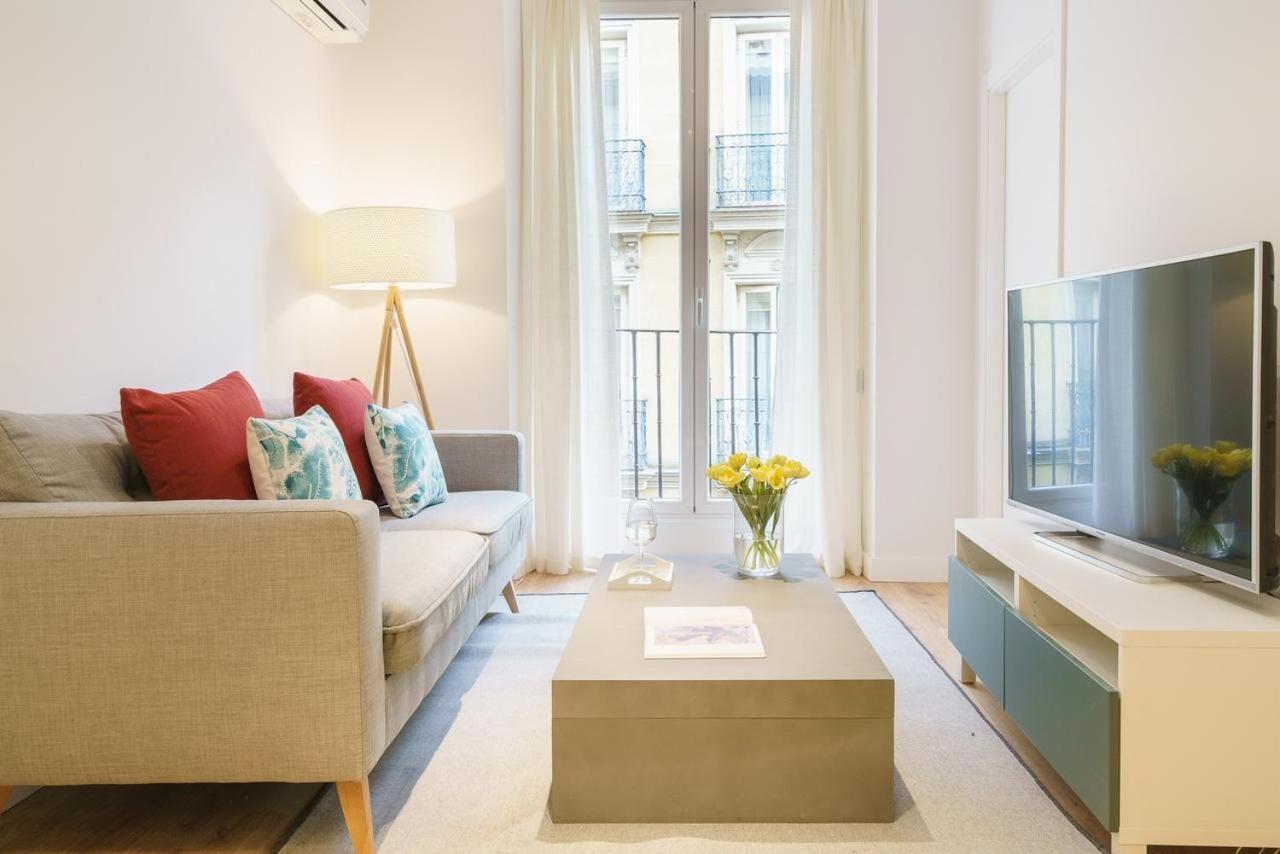 Mi Casa En Madrid- Spacious Apartments Callao Gran Via Εξωτερικό φωτογραφία