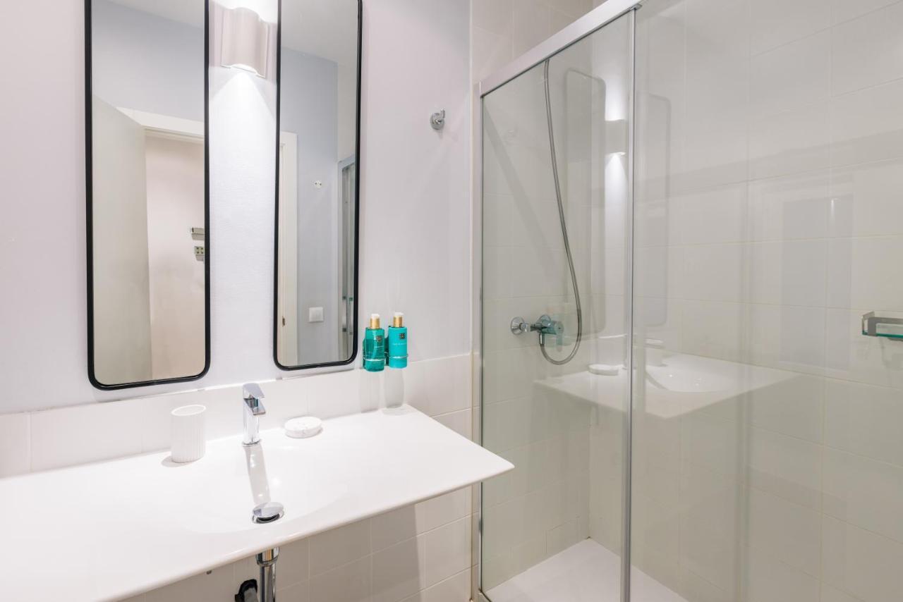 Mi Casa En Madrid- Spacious Apartments Callao Gran Via Εξωτερικό φωτογραφία