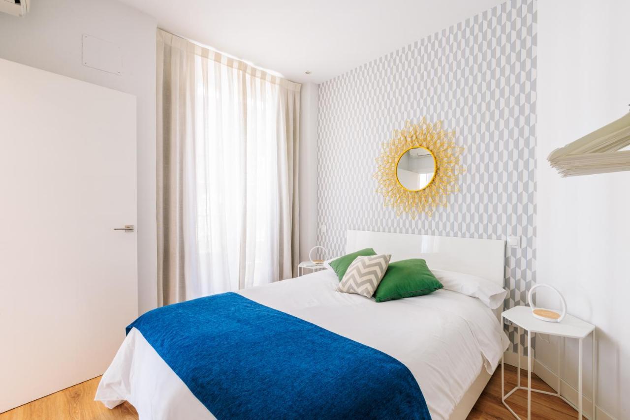 Mi Casa En Madrid- Spacious Apartments Callao Gran Via Εξωτερικό φωτογραφία